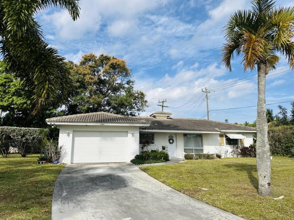 Paradise Palms, 2299 N Conference Dr, Boca Raton, Florida 33486, image 1