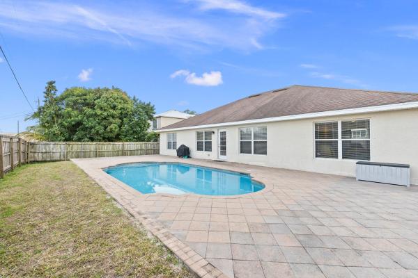 Swan Park, 123 NW Friar St, Port St. Lucie, Florida 34983, image 3