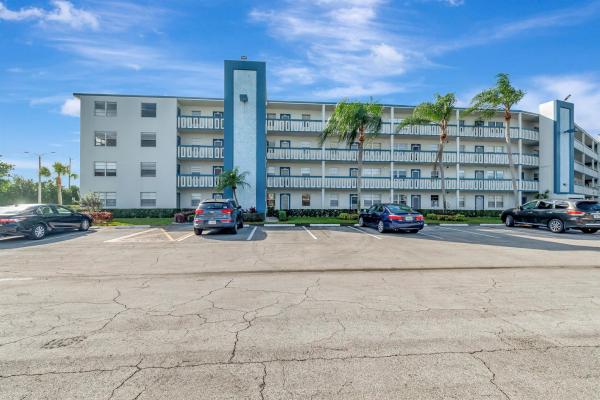 Lincoln At Century Village, 4054 Lincoln C, Boca Raton, Florida 33434, image 1