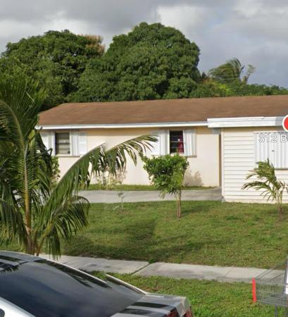 Palm Beach Lakes South, 312 Baker Dr, West Palm Beach, Florida 33409, image 1