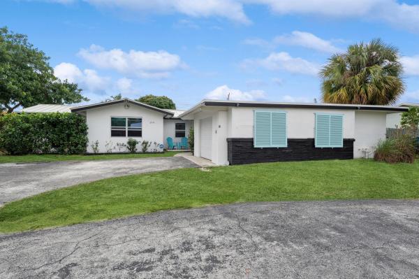 Seacrest Estates, 194 SE 27th Ave, Boynton Beach, Florida 33435, image 1