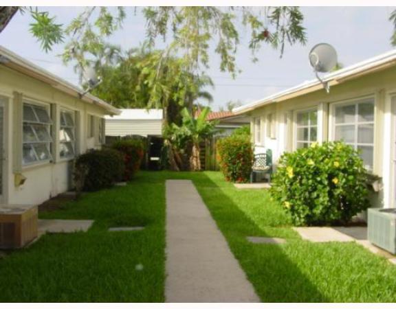 Delray Manors, 680 Hastings St, Boca Raton, Florida 33487, image 2