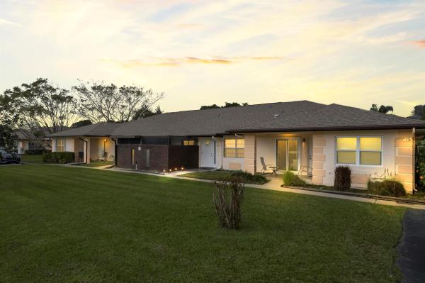 The Grove, 504 Ponderosa Dr #31, Fort Pierce, Florida 34982, image 1