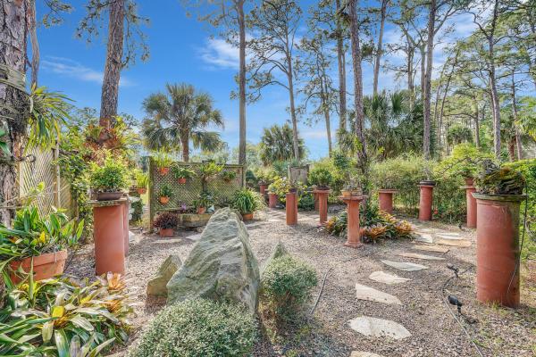 Charleston Oaks, 113 NE Charleston Oaks Dr, Port St. Lucie, Florida 34983, image 2