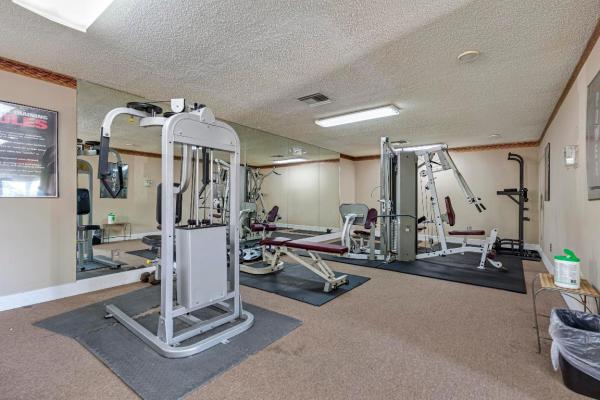 Palm-Aire Gardens, 4481 W Mcnab Rd #28, Pompano Beach, Florida 33069, image 2