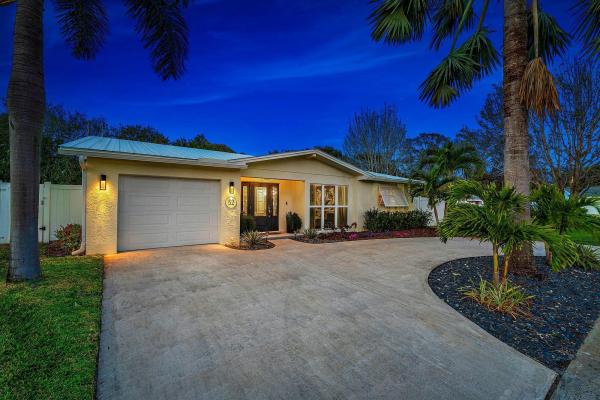Ridgewood, 52 Azalea Cir, Tequesta, Florida 33469, image 1