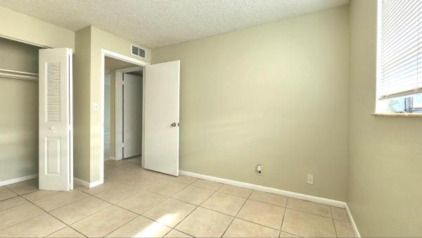 Presidential Golfview, 1720 N Congress Ave #411, West Palm Beach, Florida 33401, image 2