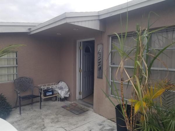 College Park, 489 NW 2nd Way, Deerfield Beach, Florida 33441, image 1