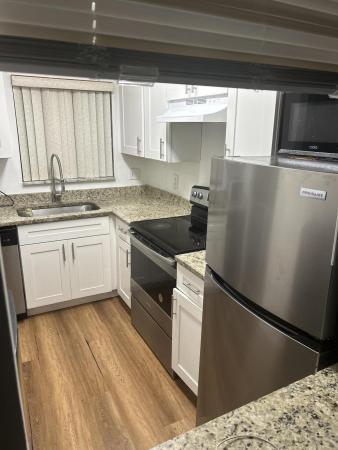 Georgetown, 1630 Embassy Dr #212, West Palm Beach, Florida 33401, image 1