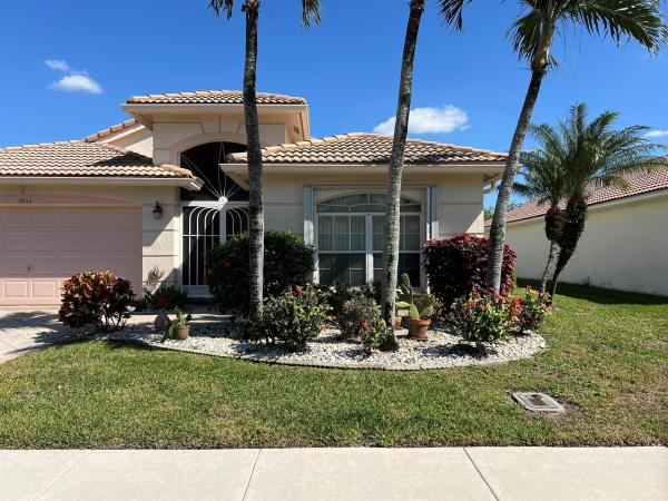 Royal Lakes, 5953 Royal Club Dr, Boynton Beach, Florida 33437, image 1