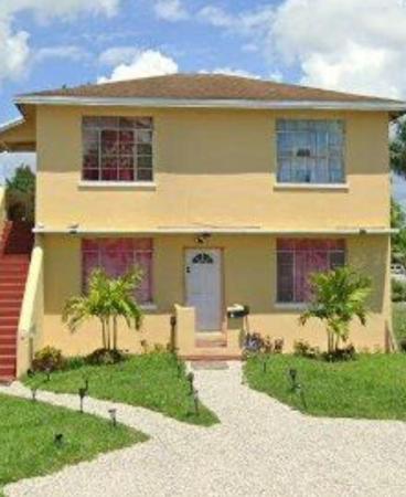 Belle Glade No HOA, 217 SW Avenue D, Belle Glade, Florida 33430, image 2