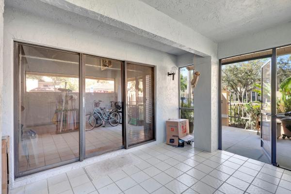 Prestwick Chase, 368 Prestwick Cir #1, Palm Beach Gardens, Florida 33418, image 1