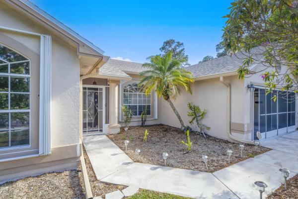 Paar Estates, 104 SW Sebring Cir, Port St. Lucie, Florida 34953, image 1