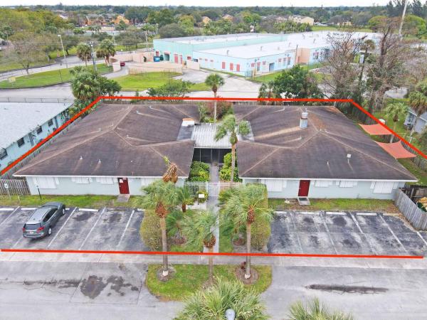 Renaissance Pointe, 5800 NW 27th Ct, Lauderhill, Florida 33313, image 2