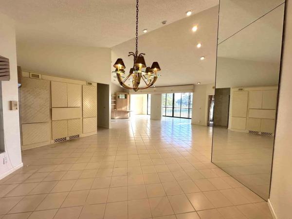 Briarwood At Indian Spring, 11610 Briarwood Cir #4, Boynton Beach, Florida 33437, image 2