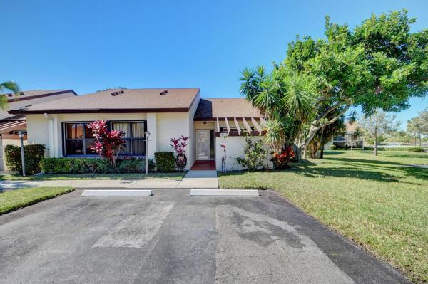 Villas Of Willow Bend, 3617 Lakeville Way #C, Lake Worth Beach, Florida 33467, image 1
