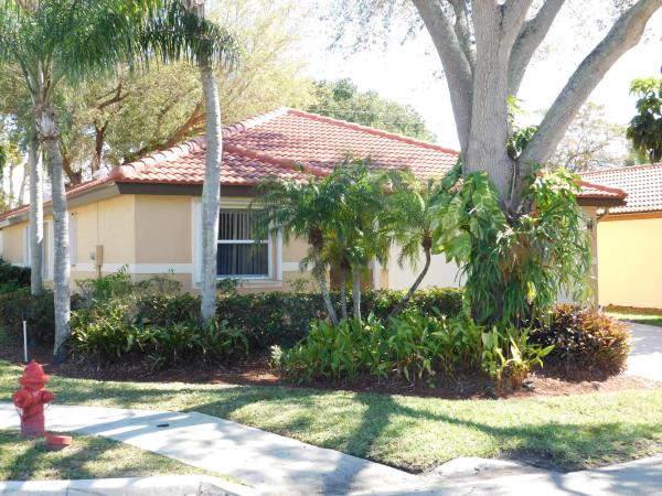 Wellington Downs, 12187 Cuddington Ct, Wellington, Florida 33414, image 1