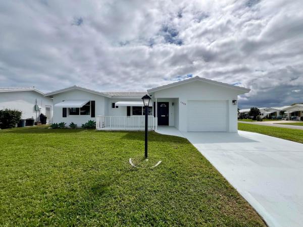 Palm Beach Leisureville, 1008 SW 3rd Ave, Boynton Beach, Florida 33426, image 1