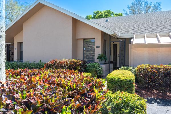 The Villas Of Waterberry, 10948 Lake Front Pl, Boca Raton, Florida 33498, image 1