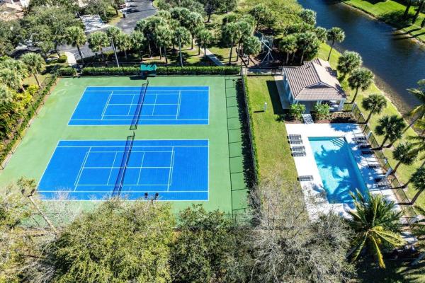 Delray Lakes, 1231 Delray Lakes Dr, Delray Beach, Florida 33444, image 2