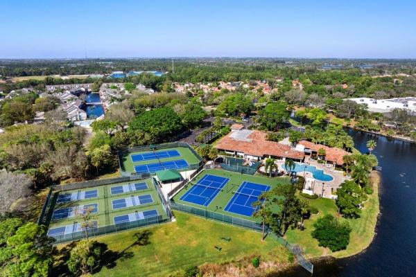 Crosswinds At River Bridge, 900 Crosswinds Dr #D1, Greenacres, Florida 33413, image 2