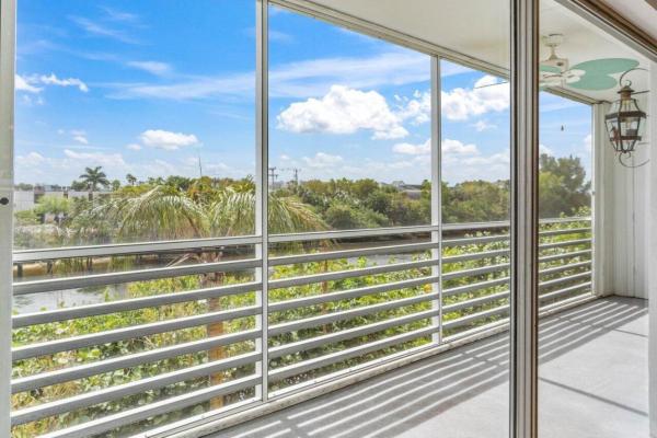 Village Garden, 405 Us Highway 1 #203, North Palm Beach, Florida 33408, image 3