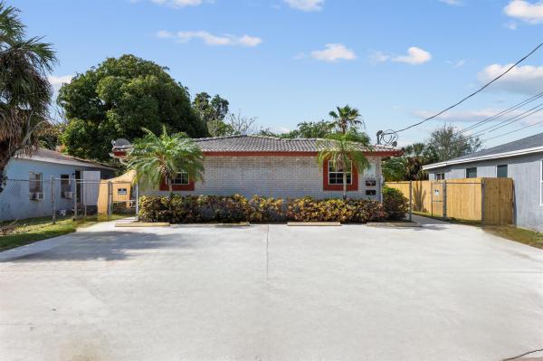 Seaboard Highlands, 617 NW 15th Ave #1-2, Pompano Beach, Florida 33069, image 1