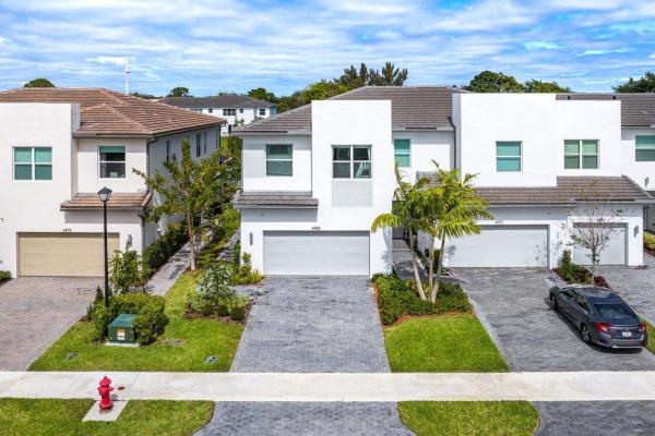 Andalucia, 4886 Navali Dr, Lake Worth, Florida 33467, image 1