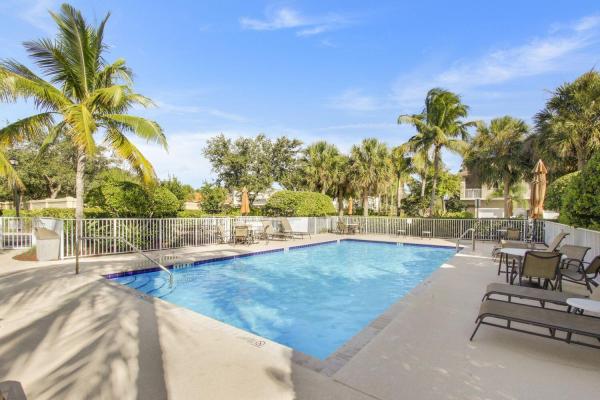 Tequesta Trace, 110 Lighthouse Cir #H, Tequesta, Florida 33469, image 1