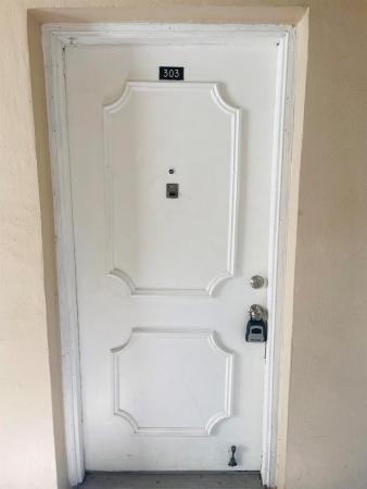 Evergreen Of Pine Island Ridge, 9421 Evergreen Pl #303, Davie, Florida 33324, image 1