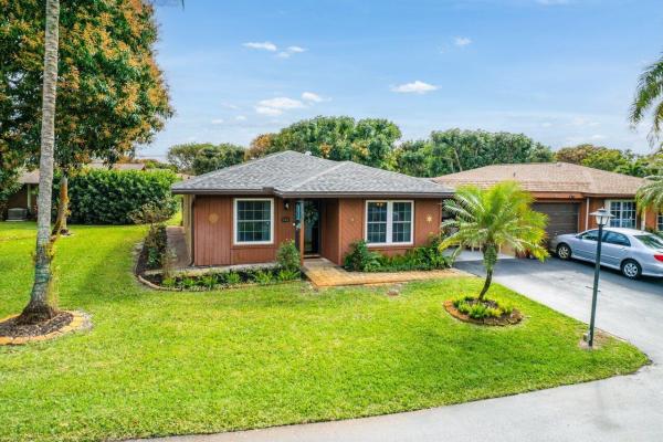 Los Mangos Patio Villas, 542 SE 28th Cir, Boynton Beach, Florida 33435, image 1