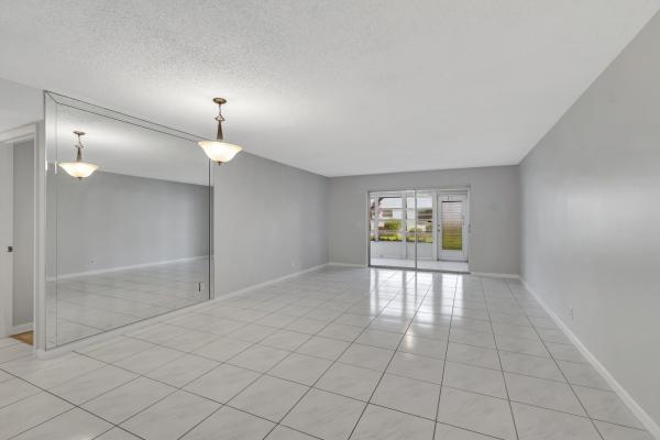 Deauville Village, 6525 S Oriole Blvd #1010, Delray Beach, Florida 33446, image 2