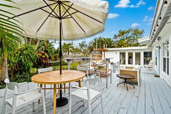 Lake Osborne Estates, 1707 Crest Dr, Lake Worth, Florida 33461, image 1