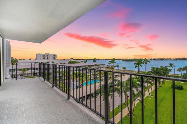 Portofino South, 3800 Washington Rd #512, West Palm Beach, Florida 33405, image 1