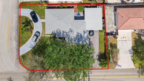 Hillsboro Estates, 2500 NE 19th Ave, Lighthouse Point, Florida 33064, image 1