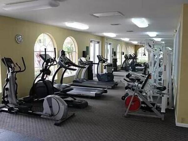 The Sterling Villages Of Palm Beach Lakes, 19117 Glenmoor Dr, West Palm Beach, Florida 33409, image 2