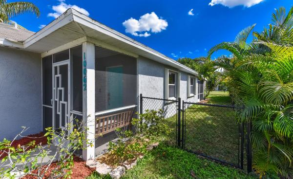 The Courts At Boynton Place, 10062 Boynton Place Cir, Boynton Beach, Florida 33437, image 1