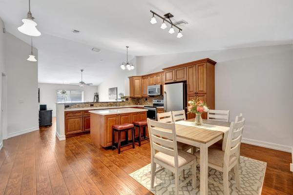 Westlake, 9740 NW 76th Ct, Tamarac, Florida 33321, image 2