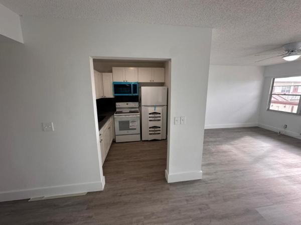 Brighton At Century Village, 78 Brighton B, Boca Raton, Florida 33434, image 2