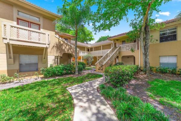 Palm Lake, 4855 Via Palm Lks #918, West Palm Beach, Florida 33417, image 1