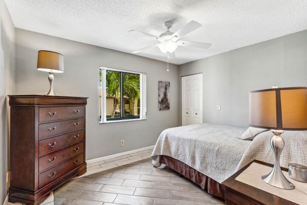 Pine Ridge South 2, 228 Pine Hov Cir #A-2, Greenacres, Florida 33463, image 2