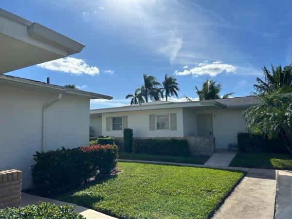 Crosley At Cresthaven Villas, 2844 Crosley Dr #C, West Palm Beach, Florida 33415, image 1
