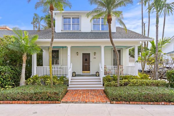 Bungalow Park, 256 Park Ave, Palm Beach, Florida 33480, image 1