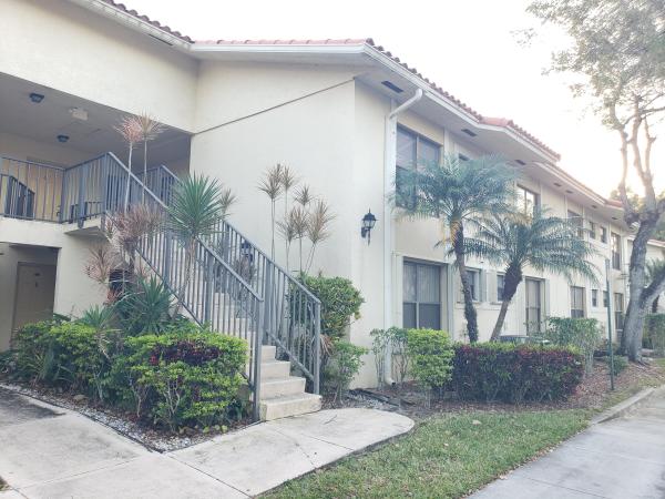 Palm Beach Place, 1541 Balfour Point Dr #G, West Palm Beach, Florida 33411, image 1