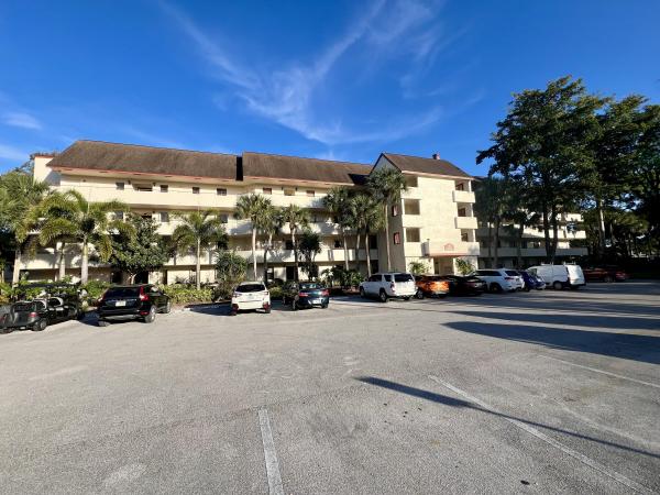 The Shores At Wellington, 12524 Shoreline Dr #202, Wellington, Florida 33414, image 1