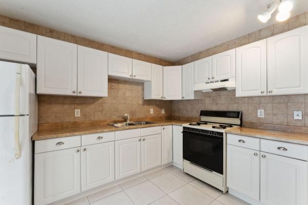 Waterside Estates, 2451 Waterside Dr, Lake Worth, Florida 33461, image 2