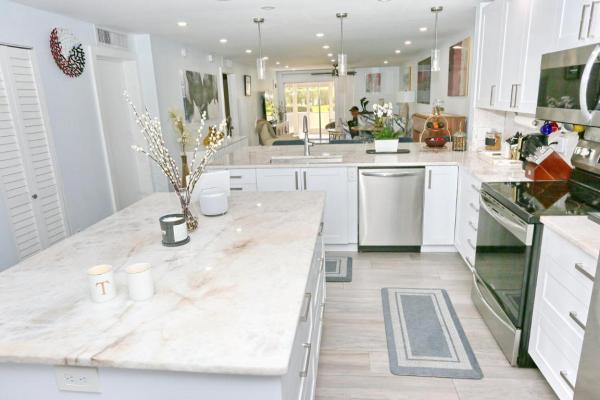 The Pines Of Boca Barwood, 23370 Carolwood Ln #107, Boca Raton, Florida 33428, image 2