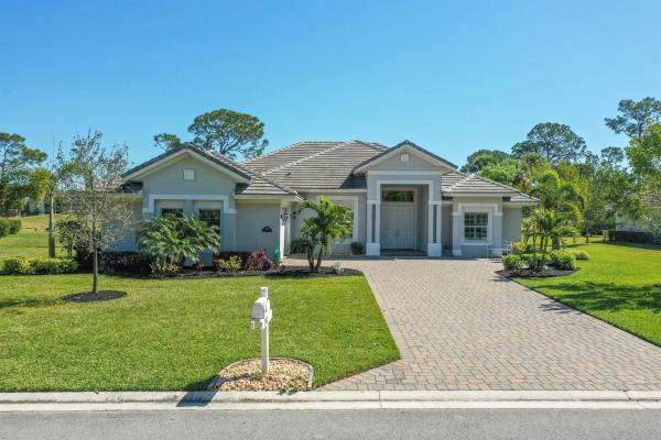 Meadowood Golf & Tennis Club, 2982 Bent Pine Dr, Fort Pierce, Florida 34951, image 1