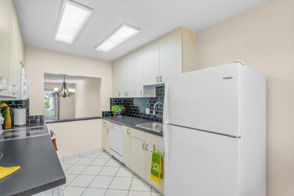 The Pines Of Delray, 2540 Red Hibiscus Blvd, Delray Beach, Florida 33445, image 2