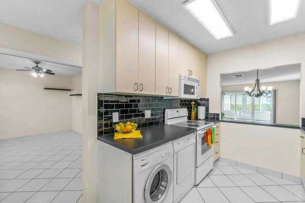 The Pines Of Delray, 2540 Red Hibiscus Blvd, Delray Beach, Florida 33445, image 1